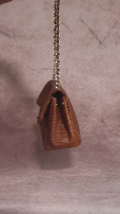 1ba62bd69d1a45aeb391671dfdc1c219.MOV